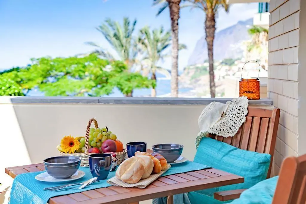 Apartment Formosa - Infinity Pool Funchal   Funchal (Madeira)
